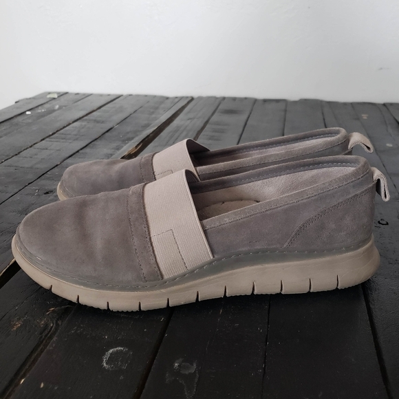 Vionic Women's 8 Kristi Grey Suede Slip On Shoes Comfort Loafers Orthopedic - Picture 6 of 9